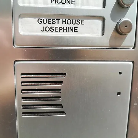 Josephine Guest house Salerno